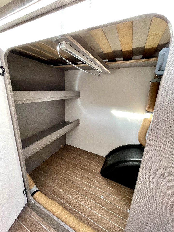 Autocaravana perfilada ETRUSCO T 7300 SB: foto 12