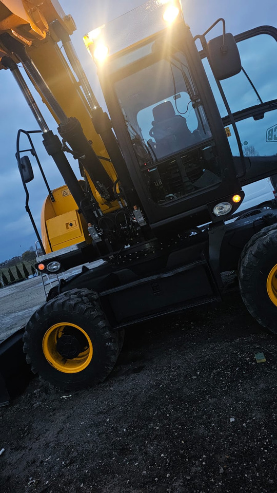 JCB JS175W - Excavadora de ruedas: foto 4 JCB JS175W - Excavadora de ruedas: foto 4