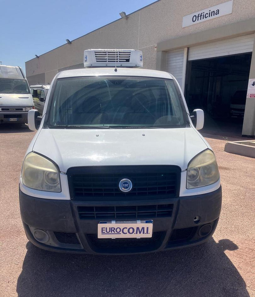 DOBLO' CON COIBENTAZIONE E GRUPPO FRIGO - Furgoneta frigorifica: foto 1 DOBLO' CON COIBENTAZIONE E GRUPPO FRIGO - Furgoneta frigorifica: foto 1