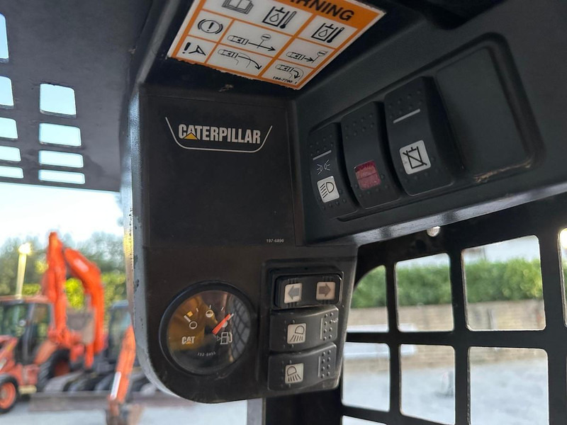 Minicargadora de cadenas Caterpillar 226BHF: foto 16