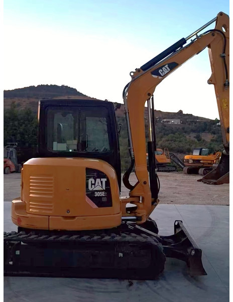 Caterpillar 305E2CR - Miniexcavadora: foto 1 Caterpillar 305E2CR - Miniexcavadora: foto 1