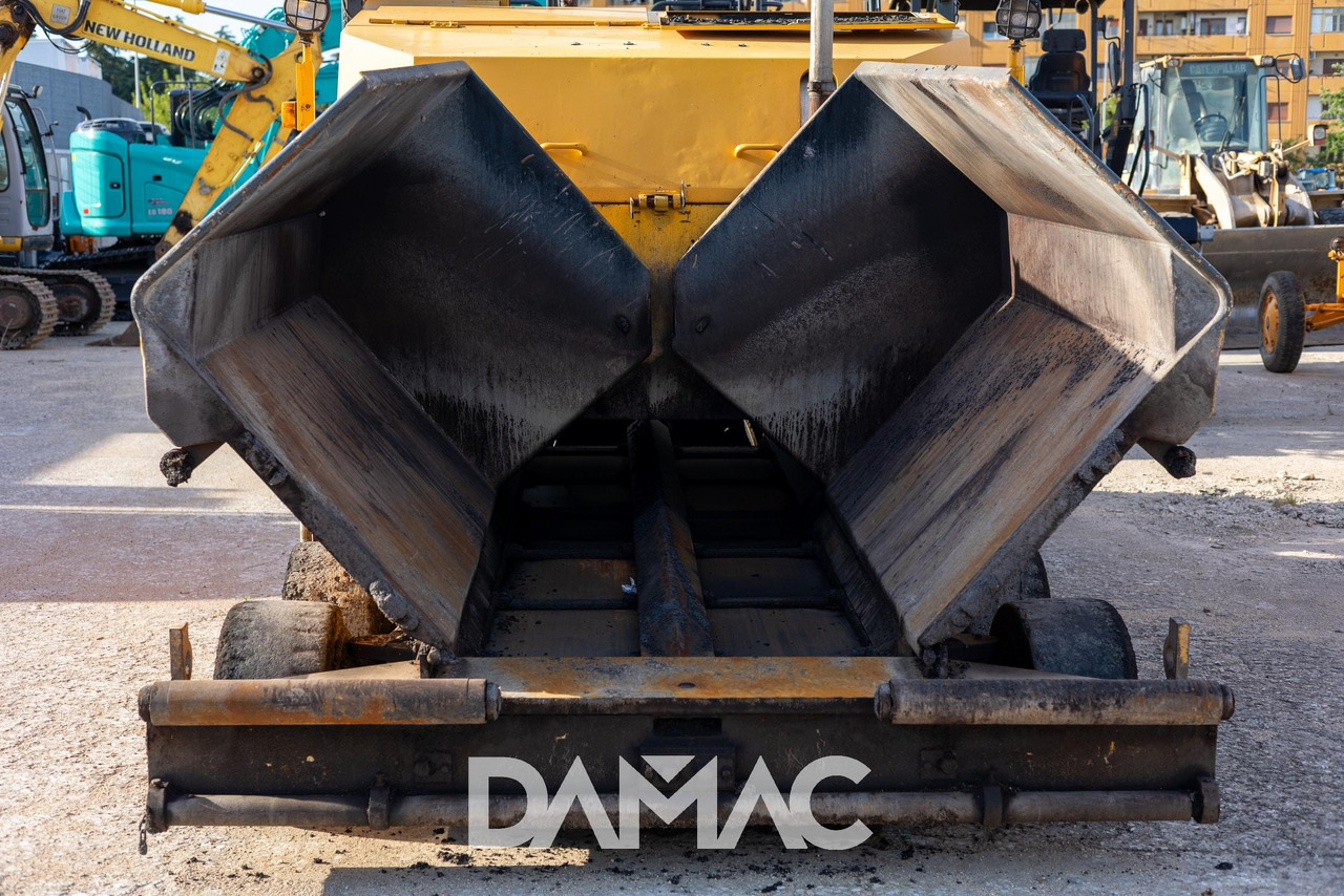 Pavimentadora de asfalto DYNAPAC F121-4W: foto 15 Pavimentadora de asfalto DYNAPAC F121-4W: foto 15