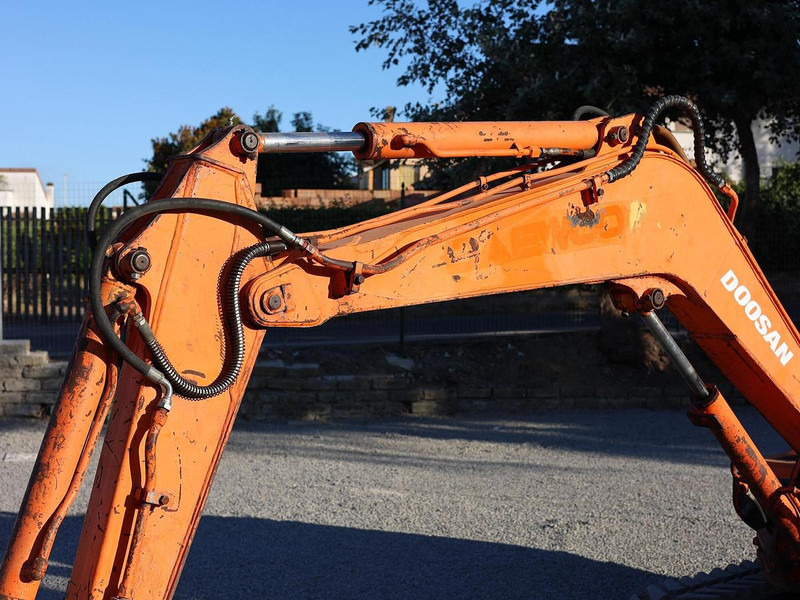 Miniexcavadora Doosan SOLAR035: foto 9
