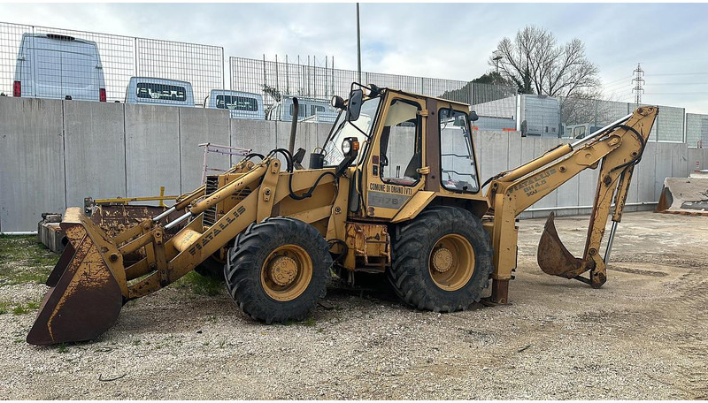 Fiat ALLIS BH4.5 - Retroexcavadora: foto 1 Fiat ALLIS BH4.5 - Retroexcavadora: foto 1