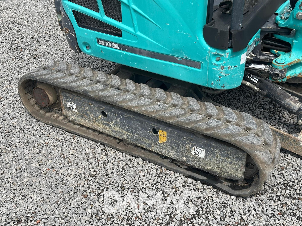 Miniexcavadora KOBELCO SK17SR-3E: foto 14 Miniexcavadora KOBELCO SK17SR-3E: foto 14