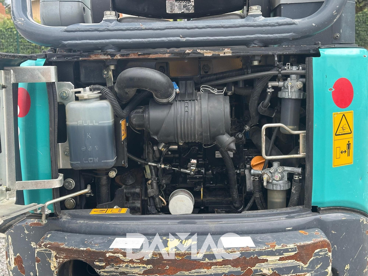 Miniexcavadora KOBELCO SK17SR-3E: foto 7 Miniexcavadora KOBELCO SK17SR-3E: foto 7