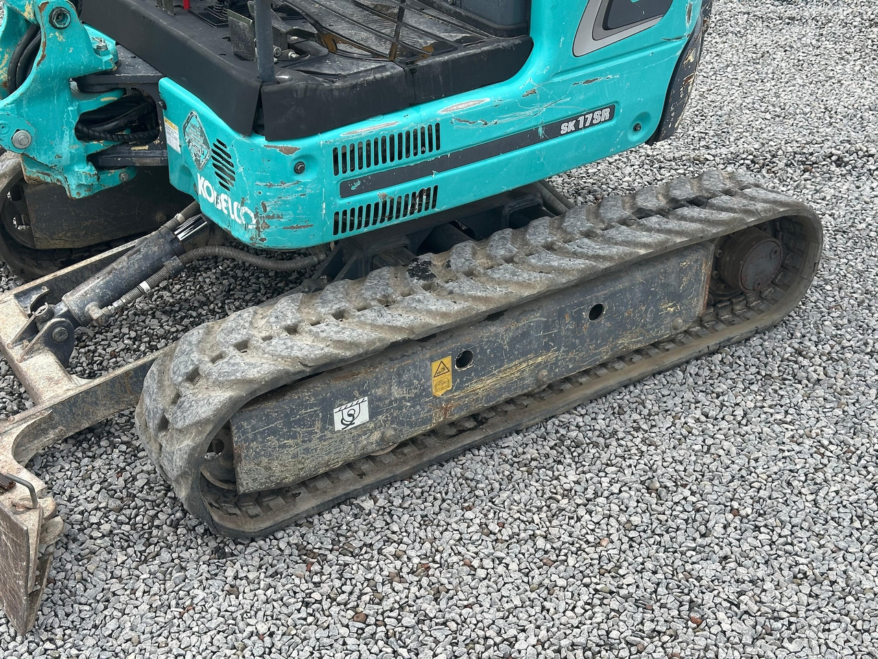 Miniexcavadora KOBELCO SK17SR-3E: foto 15