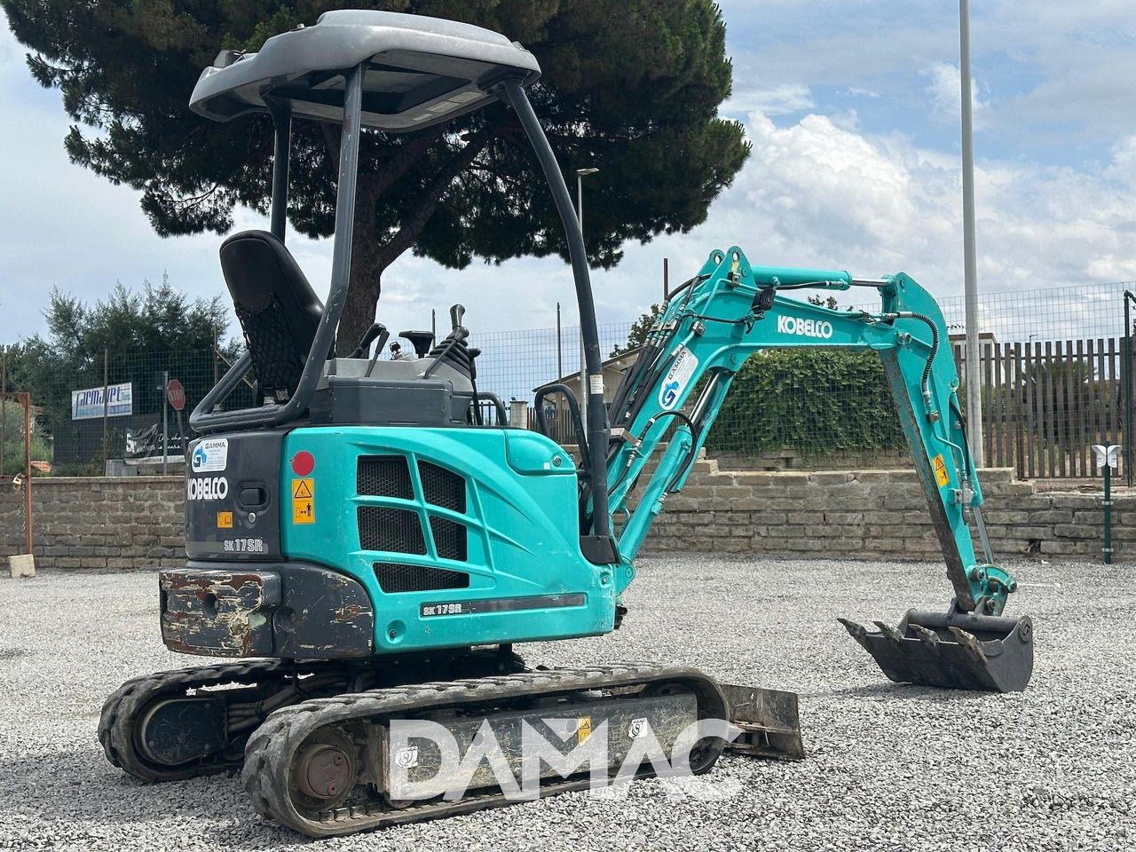 KOBELCO SK17SR-3E - Miniexcavadora: foto 2 KOBELCO SK17SR-3E - Miniexcavadora: foto 2