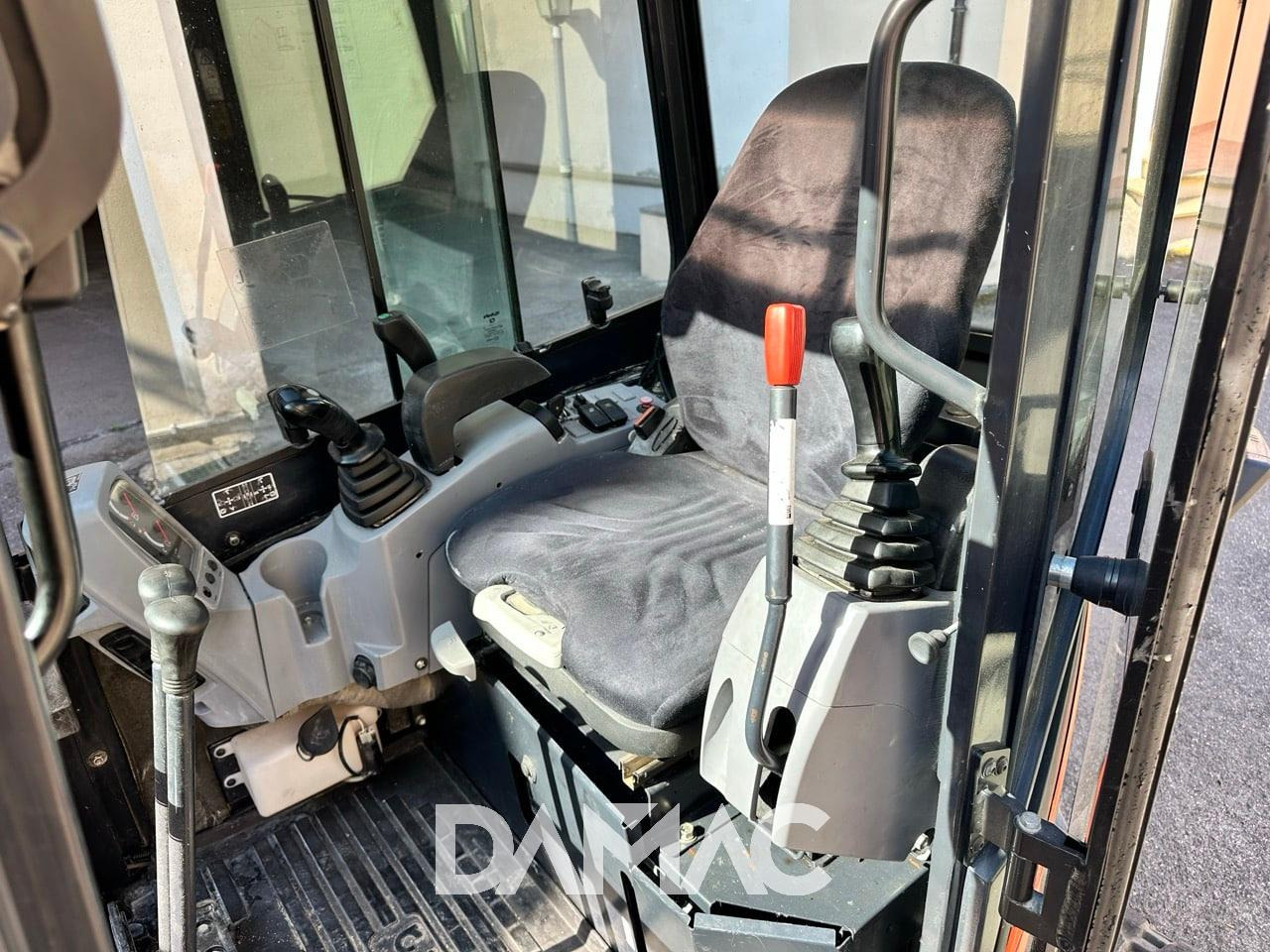 Miniexcavadora KUBOTA U27-4: foto 10 Miniexcavadora KUBOTA U27-4: foto 10