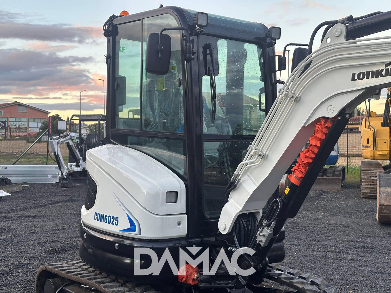 Miniexcavadora LONKING CDM6025: foto 10