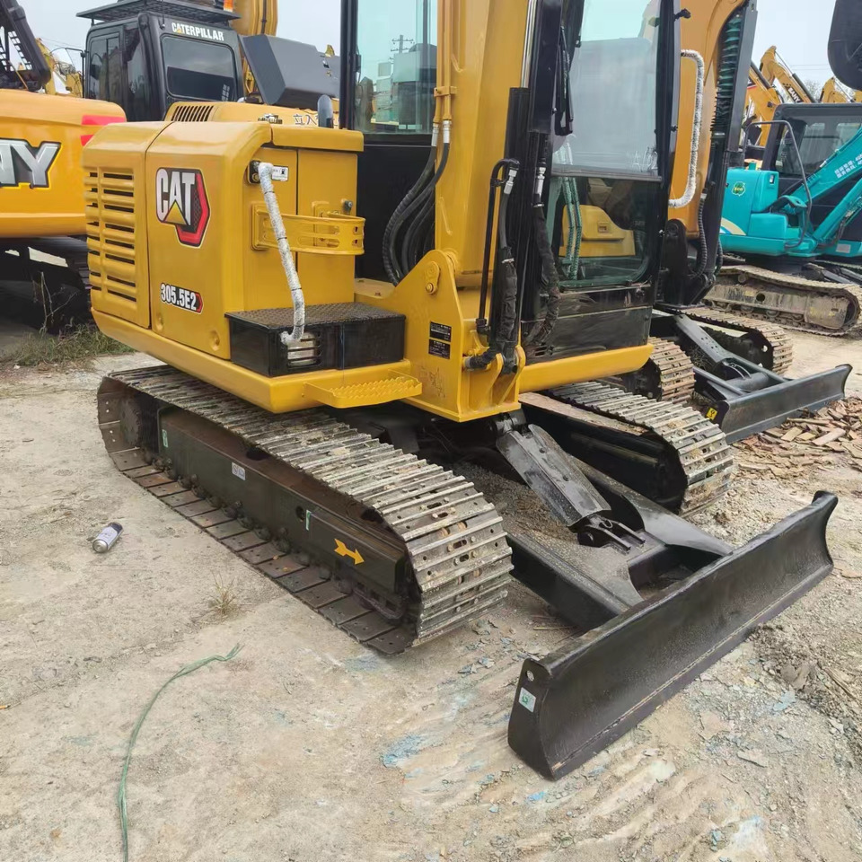 CATERPILLAR 305.5E2 - Excavadora de cadenas: foto 4 CATERPILLAR 305.5E2 - Excavadora de cadenas: foto 4
