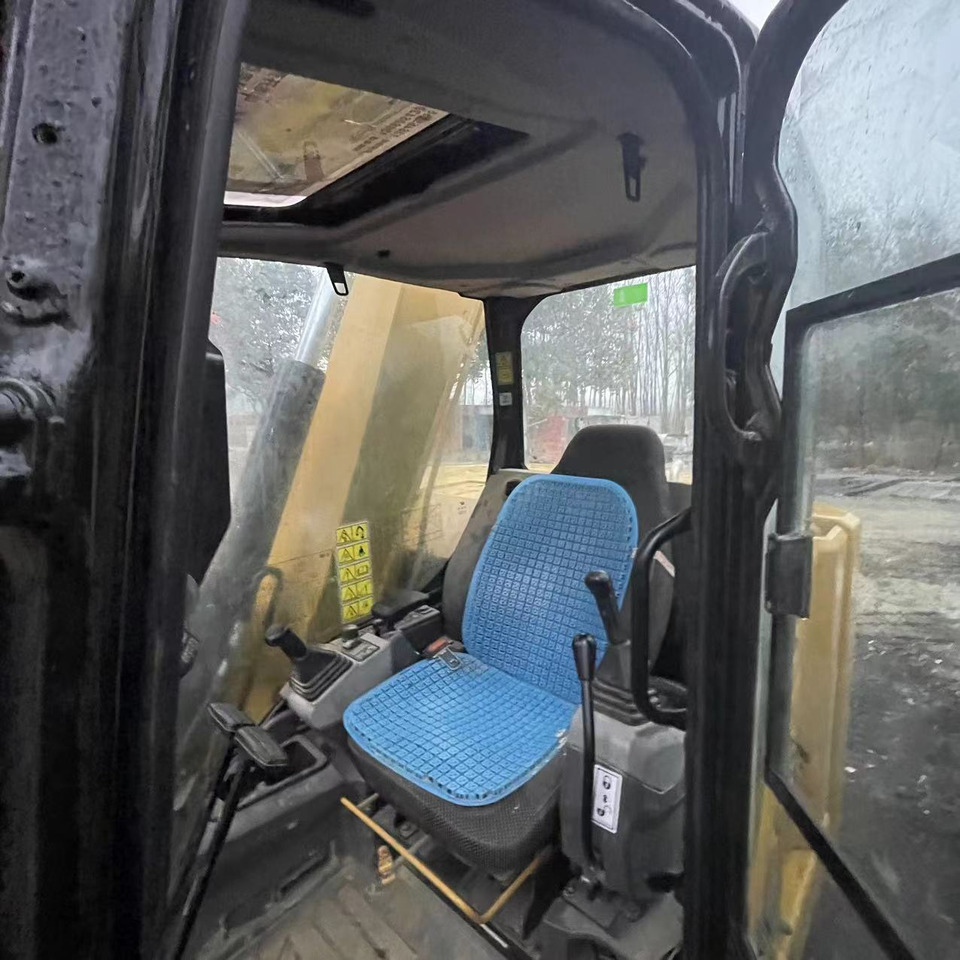 Excavadora de cadenas CATERPILLAR 307.5 [ Copy ]: foto 12