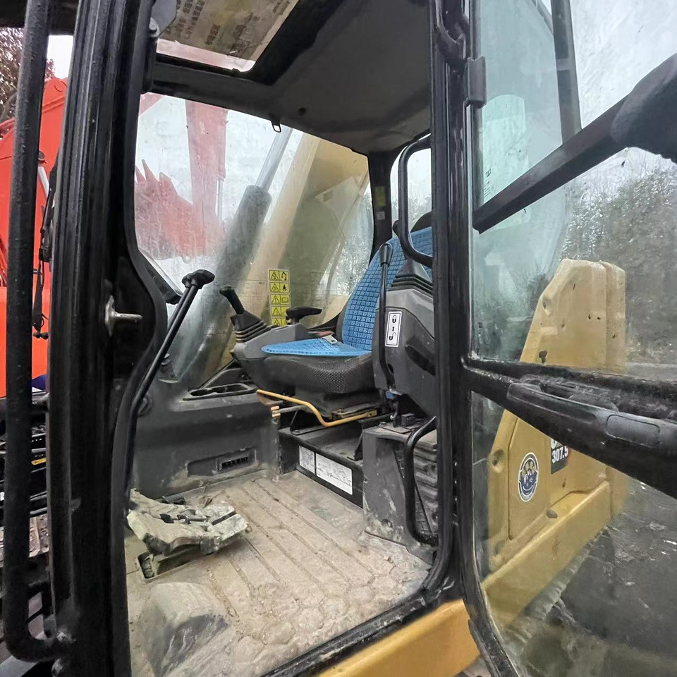 Excavadora de cadenas CATERPILLAR 307.5 [ Copy ]: foto 14