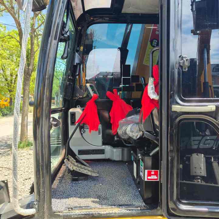 Excavadora de cadenas CATERPILLAR 307E2: foto 14