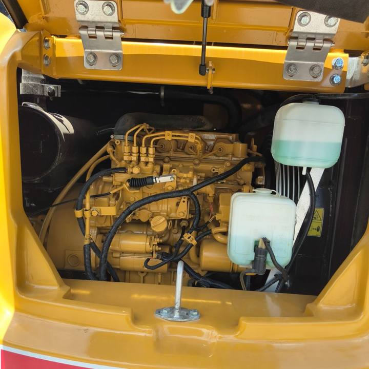Excavadora de cadenas CATERPILLAR 307E2: foto 13