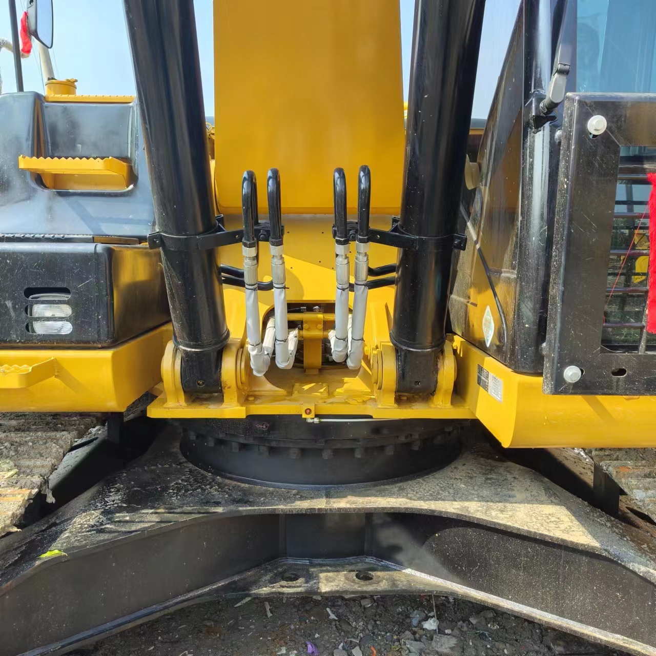 Excavadora de cadenas CATERPILLAR 324D: foto 6