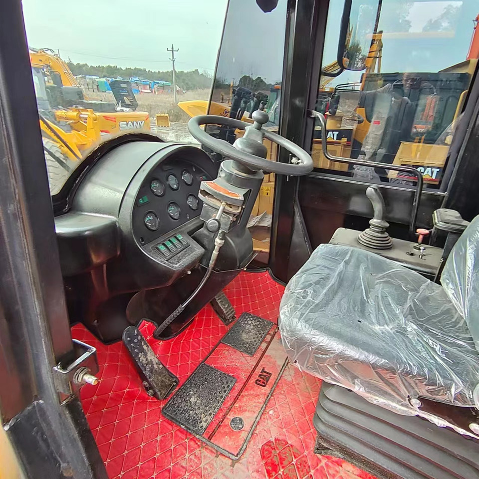 Leasing de CATERPILLAR 966H CATERPILLAR 966H: foto 11
