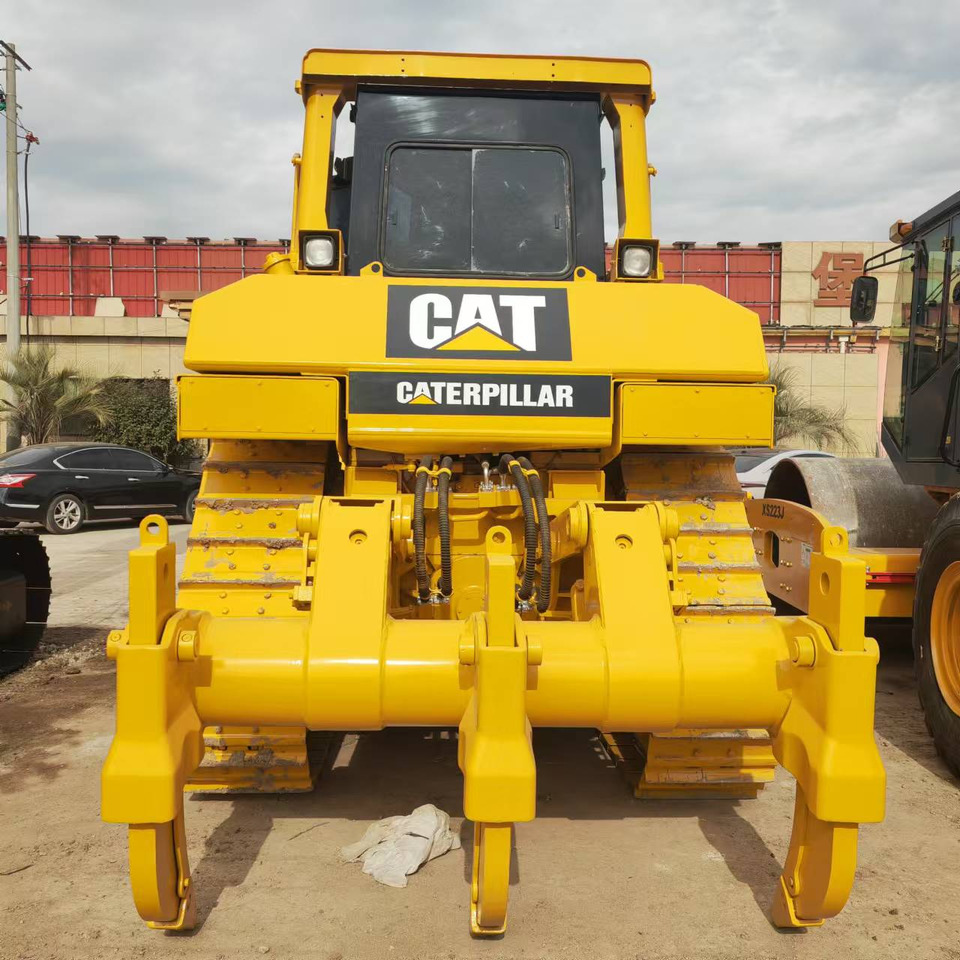 Bulldozer CATERPILLAR D8R: foto 11