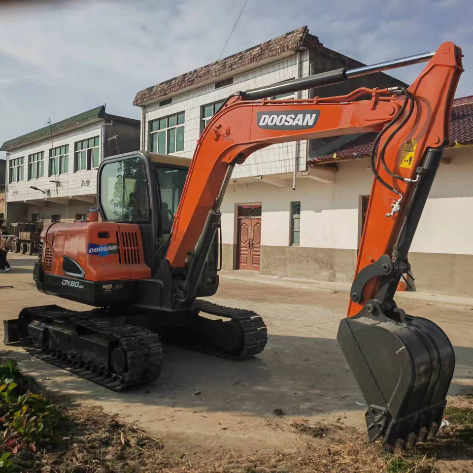 Miniexcavadora DOOSAN DX60: foto 6