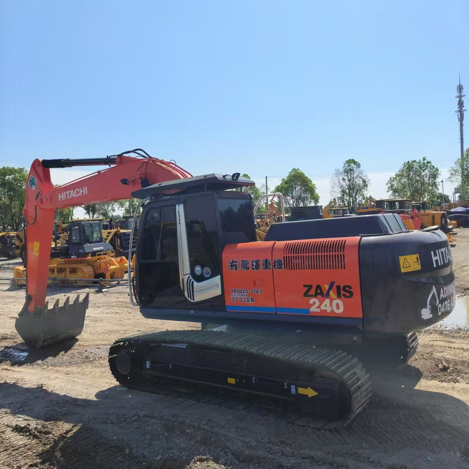 HITACHI ZX240 - Excavadora de cadenas: foto 4 HITACHI ZX240 - Excavadora de cadenas: foto 4