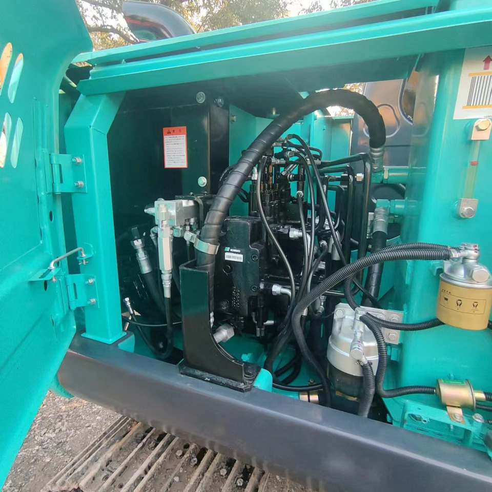 Excavadora de cadenas KOBELCO SK75: foto 11