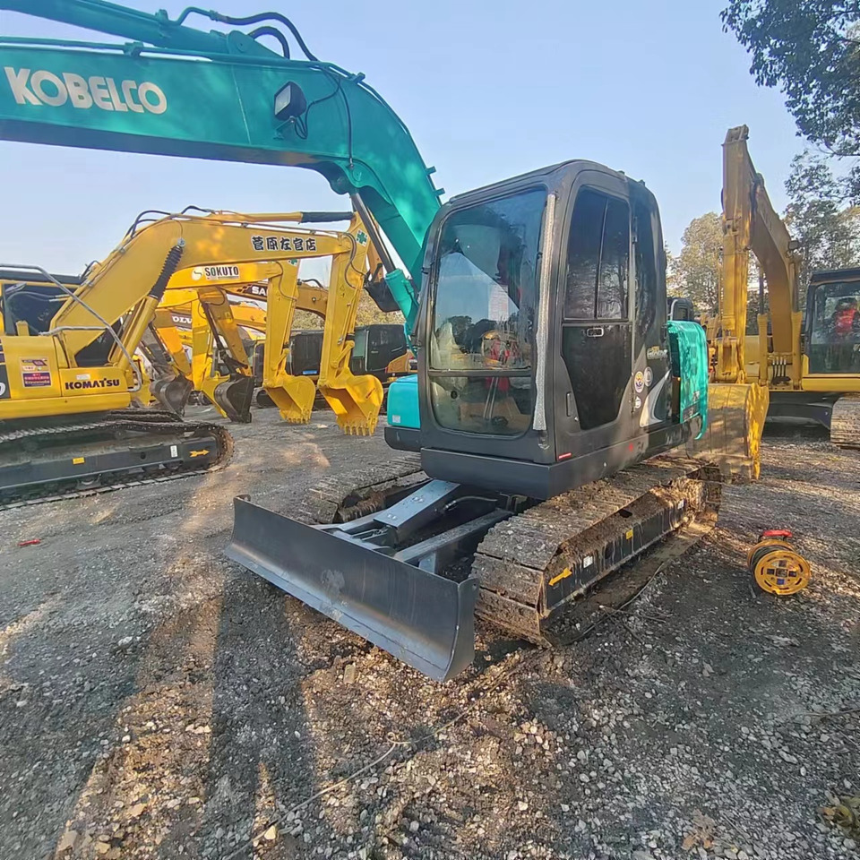 Excavadora de cadenas KOBELCO SK75: foto 9