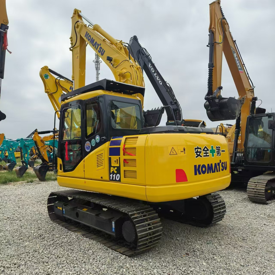 Excavadora de cadenas KOMATSU PC110: foto 10