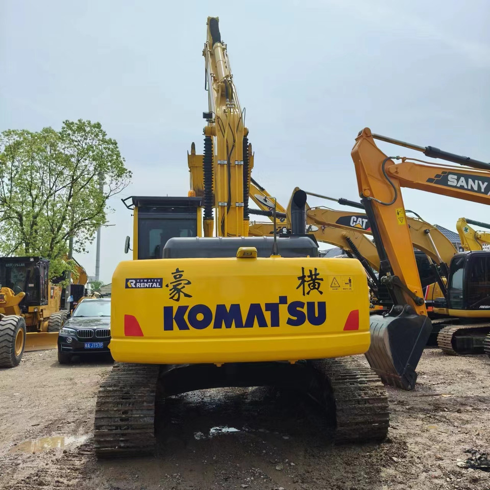 KOMATSU PC240LC-8 - Excavadora de cadenas: foto 3 KOMATSU PC240LC-8 - Excavadora de cadenas: foto 3