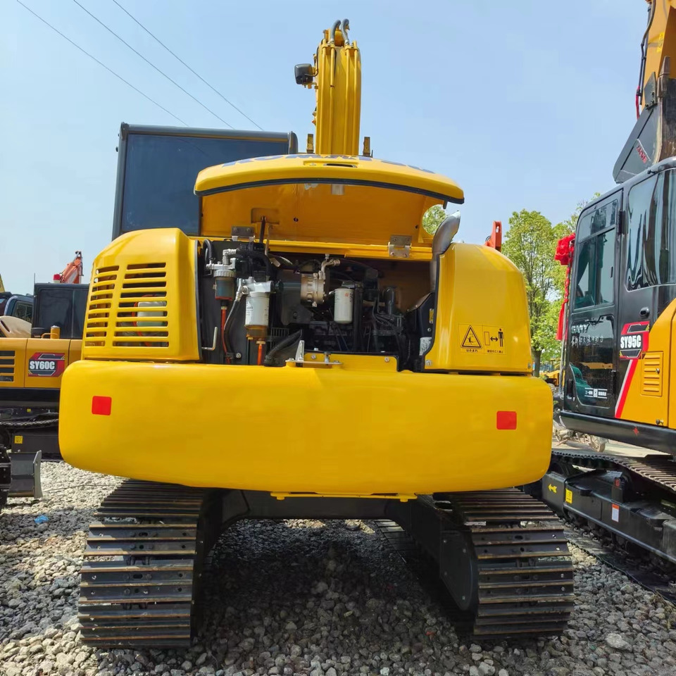 KOMATSU PC70 - Excavadora de cadenas: foto 4 KOMATSU PC70 - Excavadora de cadenas: foto 4