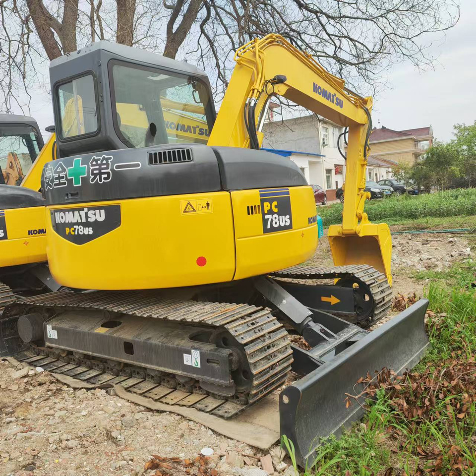KOMATSU PC78US - Excavadora de cadenas: foto 3 KOMATSU PC78US - Excavadora de cadenas: foto 3