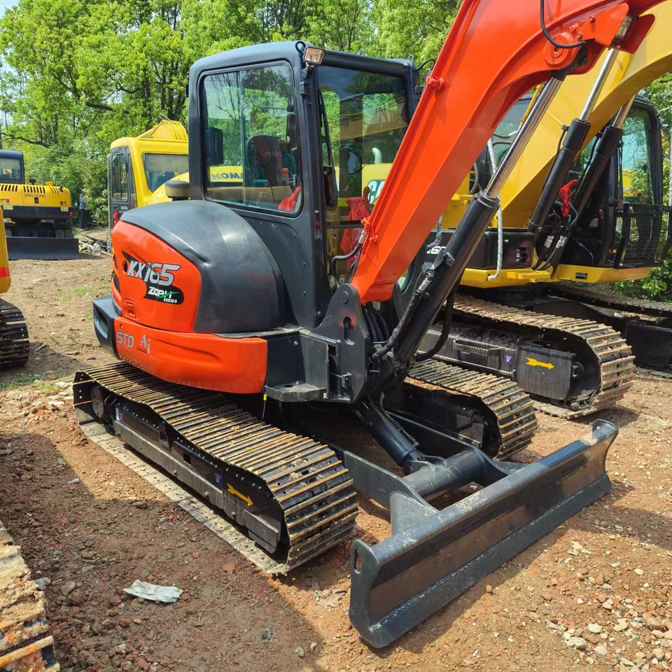 Excavadora de cadenas KUBOTA KX165-5: foto 8