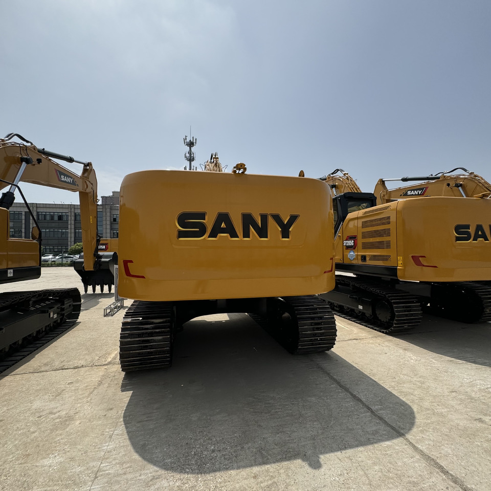 SANY SY215C - Excavadora de cadenas: foto 3 SANY SY215C - Excavadora de cadenas: foto 3