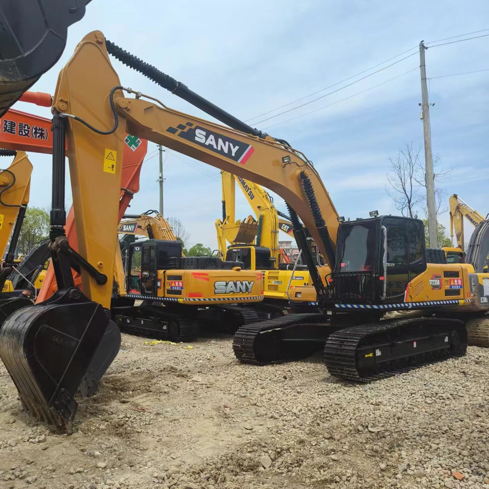 SANY SY235H - Excavadora de cadenas: foto 1 SANY SY235H - Excavadora de cadenas: foto 1
