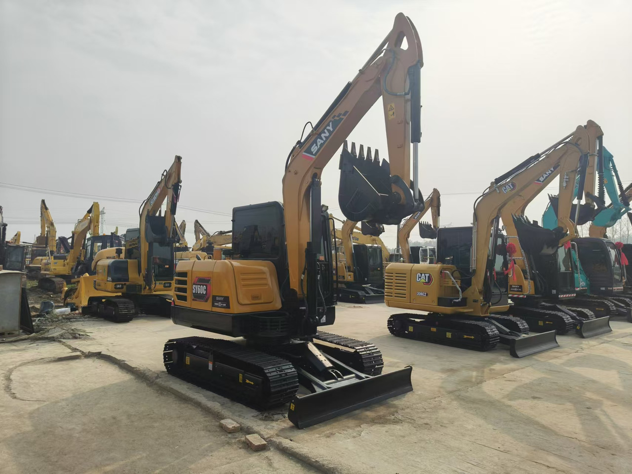 SANY SY60C - Excavadora de cadenas: foto 5 SANY SY60C - Excavadora de cadenas: foto 5