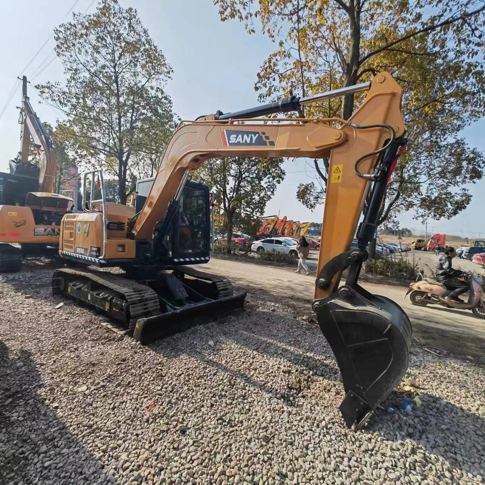 SANY SY95C - Excavadora de cadenas: foto 1 SANY SY95C - Excavadora de cadenas: foto 1