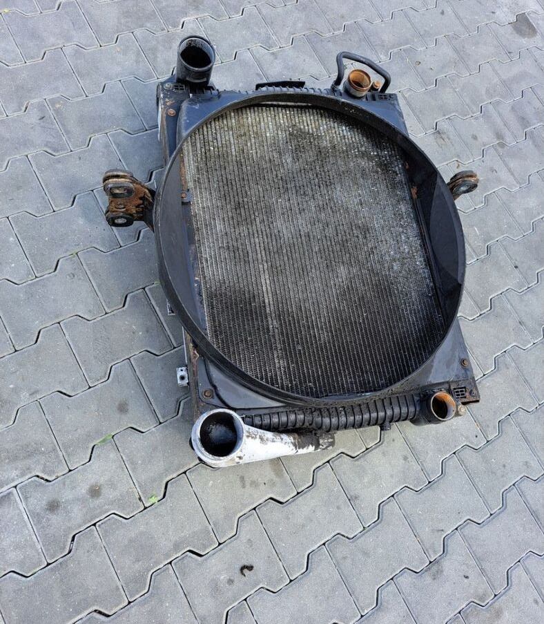 Behr KOMPLET CHŁODNIC VOLVO FL RENAULT MIDLUM DXI 7 - Radiador para Camión: foto 2 Behr KOMPLET CHŁODNIC VOLVO FL RENAULT MIDLUM DXI 7 - Radiador para Camión: foto 2
