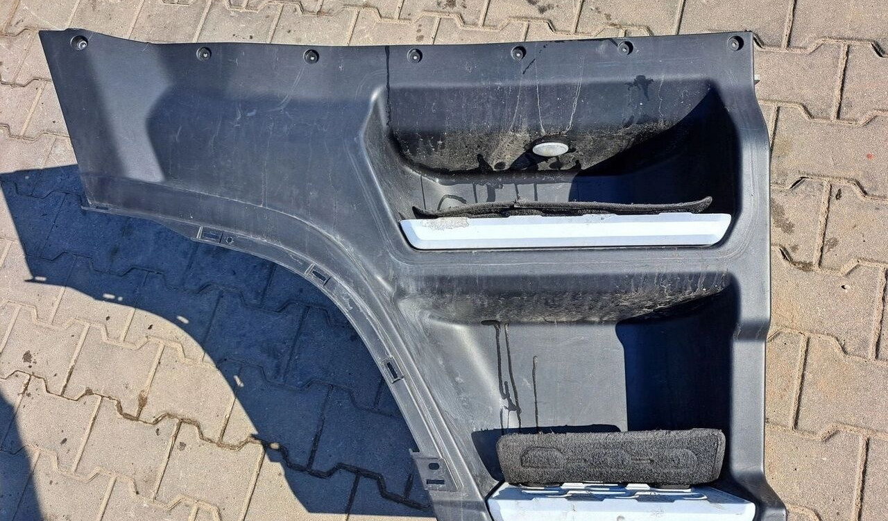 Ford F-MAX JC46 Ford F-MAX STOPNICA GÓRNA KOMPLETNA STELAŻ STOPIEŃ PRAWY FORD F-MAX EURO 6. Informacje o sprzedającym truck - Peldaño para Camión: foto 1 Ford F-MAX JC46 Ford F-MAX STOPNICA GÓRNA KOMPLETNA STELAŻ STOPIEŃ PRAWY FORD F-MAX EURO 6. Informacje o sprzedającym truck - Peldaño para Camión: foto 1