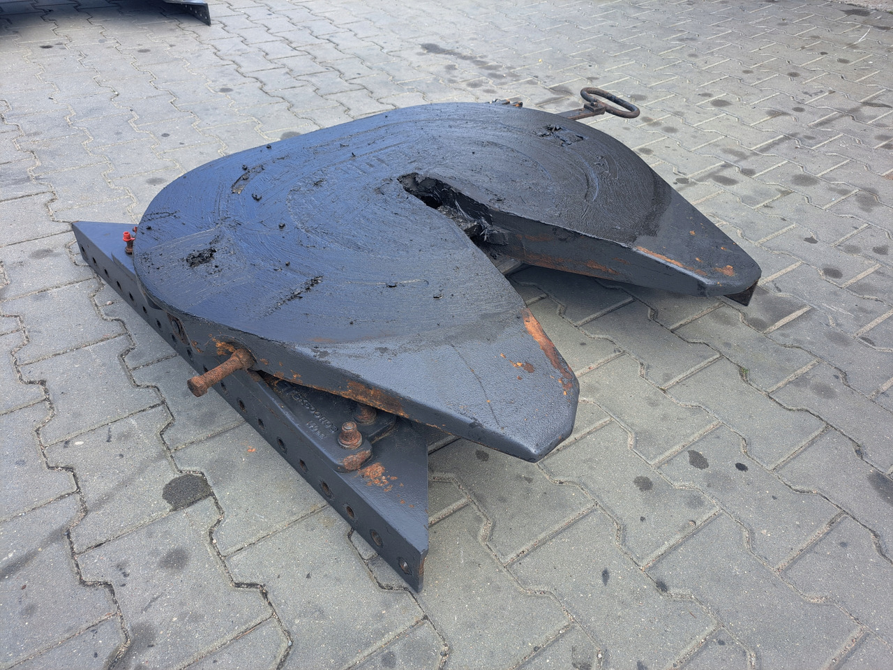 JOST SIODŁO JOST 140 MM WSPORNIK VOLVO FH FM - Quinta rueda para Camión: foto 2 JOST SIODŁO JOST 140 MM WSPORNIK VOLVO FH FM - Quinta rueda para Camión: foto 2