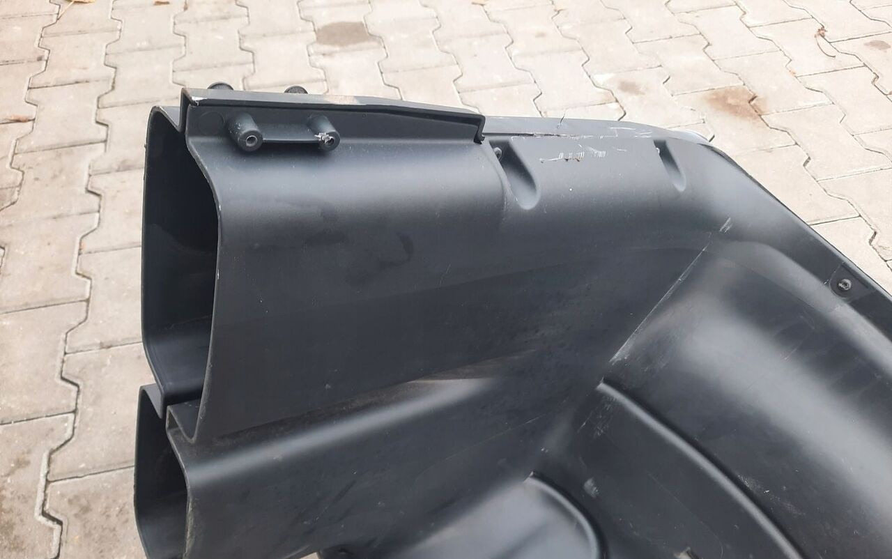 KOMIN WLOT POWIETRZA CZAPKA KABINY 21285236 Volvo FH 4 - Sistema de admisión de aire para Camión: foto 1 KOMIN WLOT POWIETRZA CZAPKA KABINY 21285236 Volvo FH 4 - Sistema de admisión de aire para Camión: foto 1