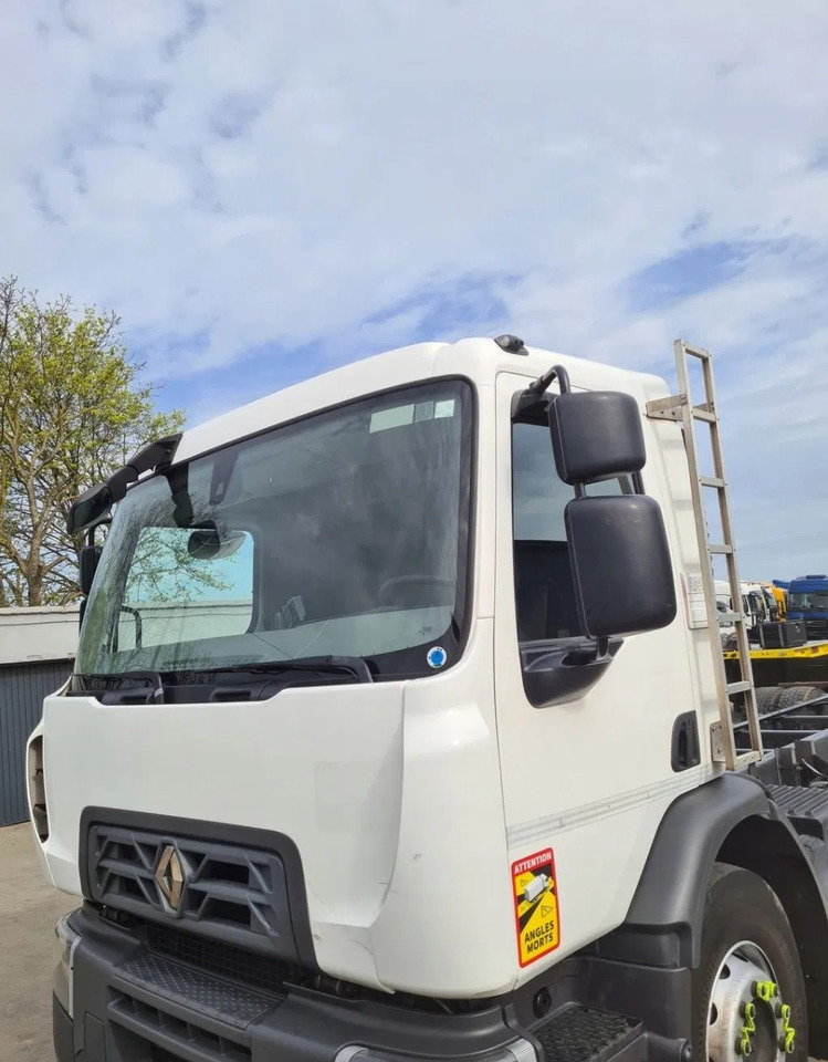 KOMPLETNA DZIENNA RENAULT GAMA D19 D EURO 6 - Cabina: foto 1 KOMPLETNA DZIENNA RENAULT GAMA D19 D EURO 6 - Cabina: foto 1