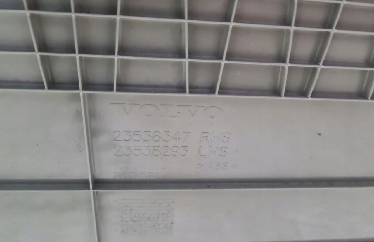 LODÓWKA CHŁODZIARKA VOLVO FH 4 FH 5 EURO 6 Volvo FH 4 FH 5 EURO 6 Volvo VOLVO FH 4 FH 5 EURO 6 - Cabina e interior para Camión: foto 3 LODÓWKA CHŁODZIARKA VOLVO FH 4 FH 5 EURO 6 Volvo FH 4 FH 5 EURO 6 Volvo VOLVO FH 4 FH 5 EURO 6 - Cabina e interior para Camión: foto 3