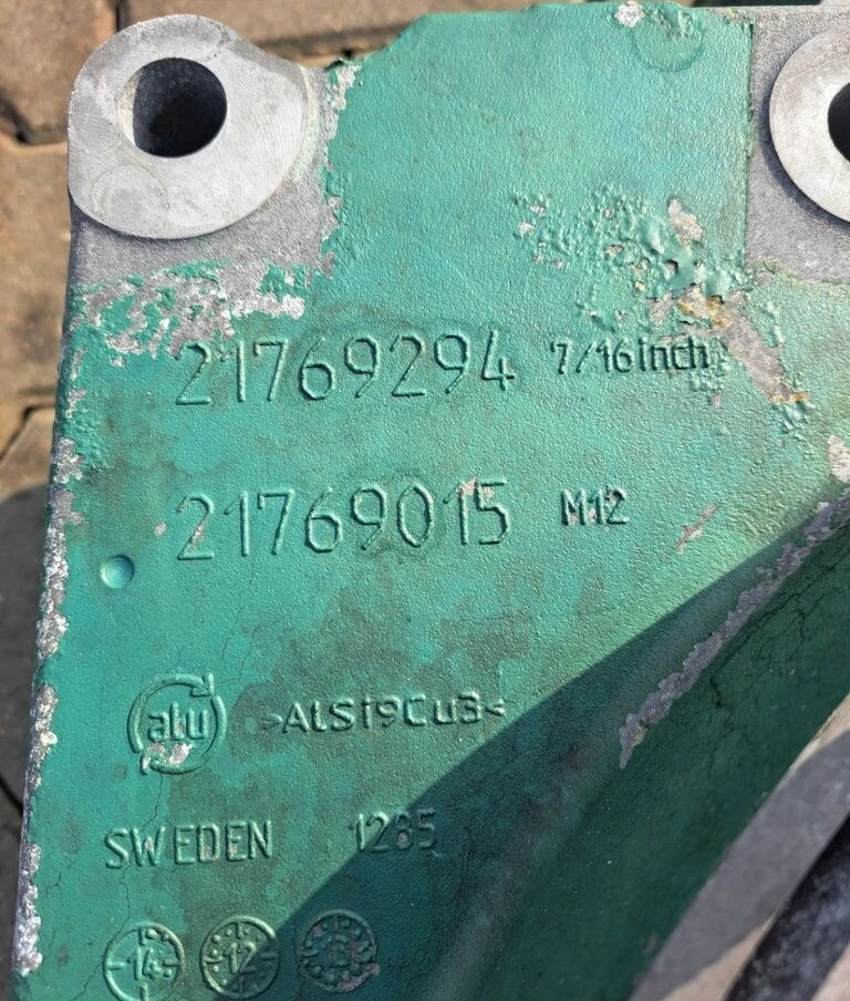 Renault GAMA -T DTI13 Renault - Carrocería y exterior para Camión: foto 2 Renault GAMA -T DTI13 Renault - Carrocería y exterior para Camión: foto 2