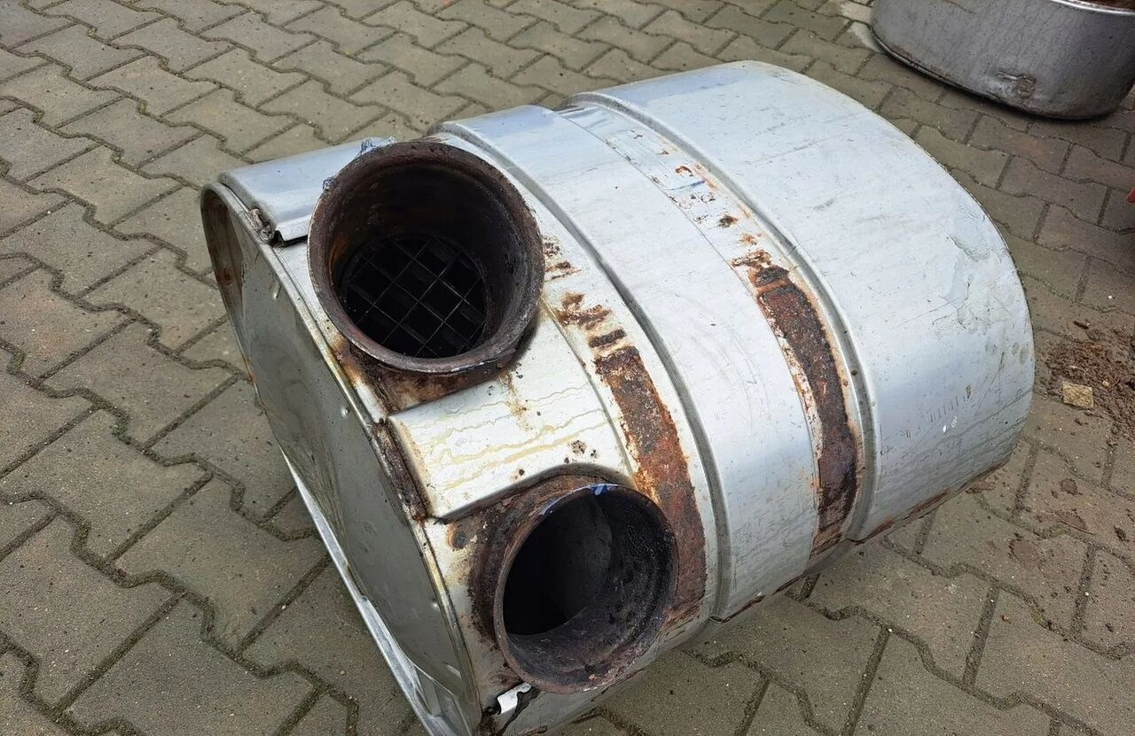 Renault TŁUMIK DPF FILTR PREMIUM KERAX LANDER DXI VOLVO FH FM. Volvo Renault - Convertidor catalítico para Camión: foto 1 Renault TŁUMIK DPF FILTR PREMIUM KERAX LANDER DXI VOLVO FH FM. Volvo Renault - Convertidor catalítico para Camión: foto 1