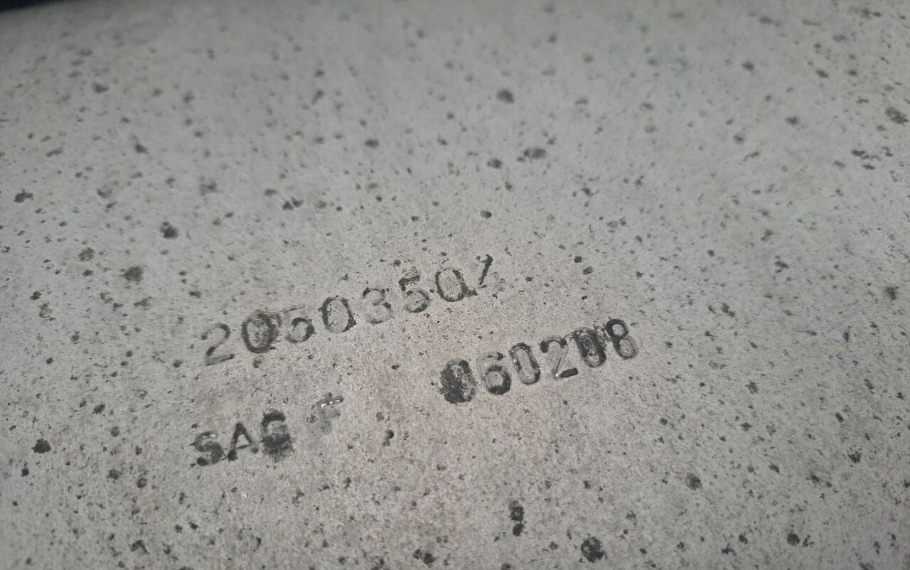 Renault ZBIORNIK PALIWA RENAULT PREMIUM MAGNUM DXI VOLVO FH FM 9 12 13 8 20503504 - Depósito de combustible para Camión: foto 3 Renault ZBIORNIK PALIWA RENAULT PREMIUM MAGNUM DXI VOLVO FH FM 9 12 13 8 20503504 - Depósito de combustible para Camión: foto 3