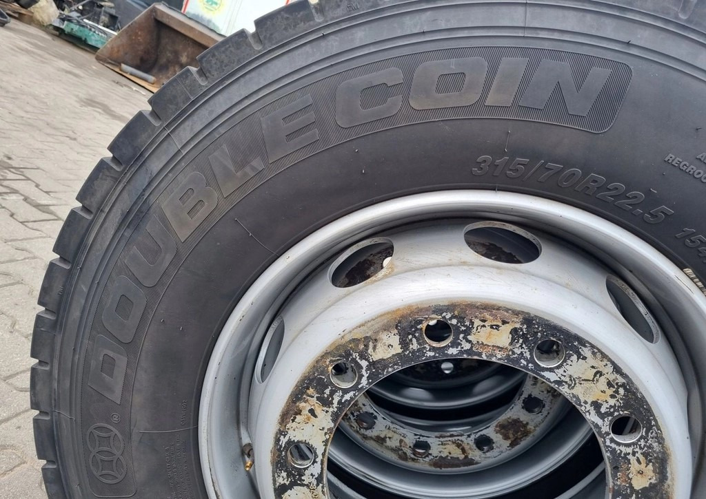 TYŁ NAPĘDOWE DOUBLE COIN KOMPLET 315/70 R22.5 RLB468 2024 ROK - Neumático: foto 3 TYŁ NAPĘDOWE DOUBLE COIN KOMPLET 315/70 R22.5 RLB468 2024 ROK - Neumático: foto 3