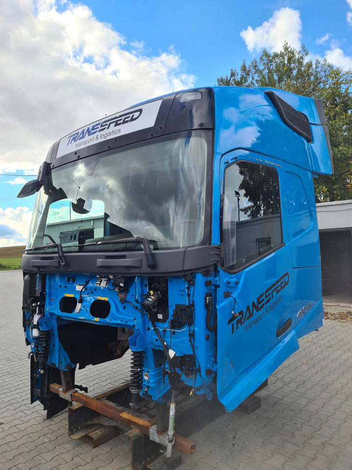 VOLVO KABINA KOMPLETNA VOLVO FH 5 EURO 6 I-SAVE GLOBETROTTER - Cabina para Camión lona: foto 2 VOLVO KABINA KOMPLETNA VOLVO FH 5 EURO 6 I-SAVE GLOBETROTTER - Cabina para Camión lona: foto 2