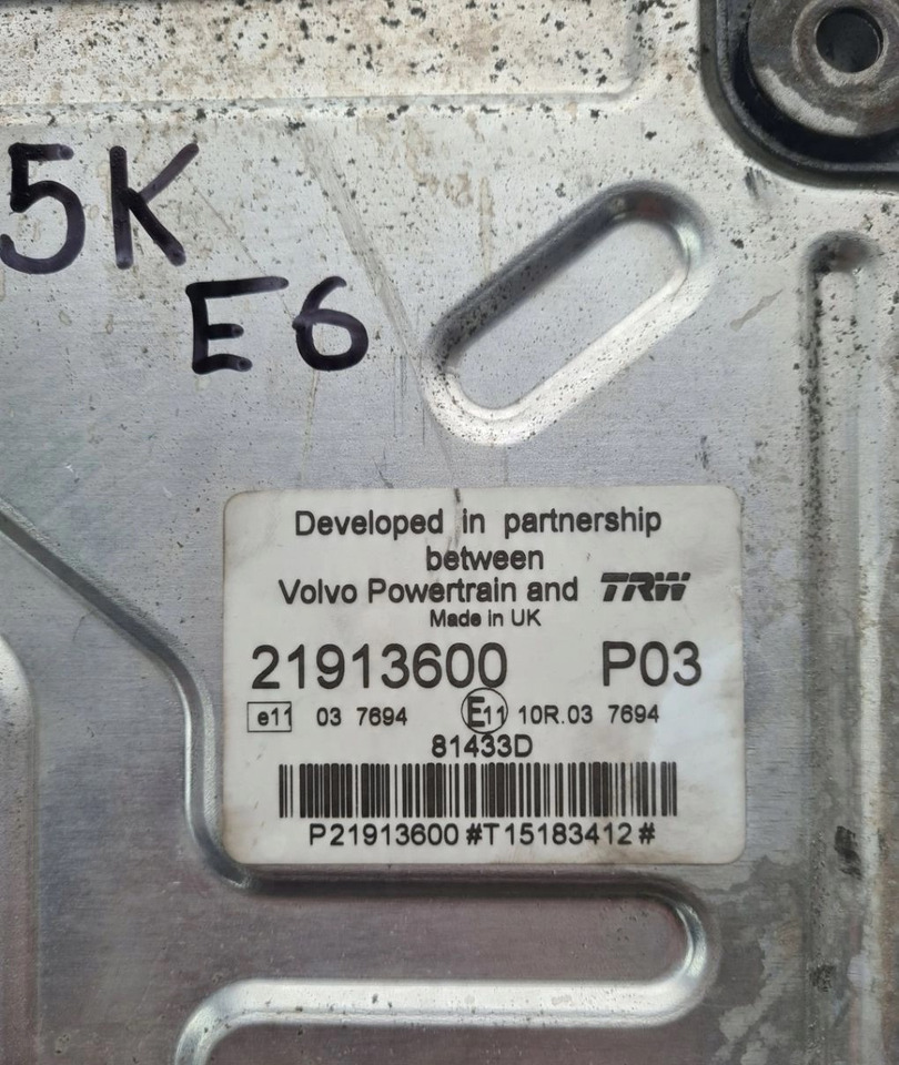 VOLVO KASETA KOMPUTER SILNIKA RENAULT GAMA D VOLVO FL EURO 6 21913600 P02 / P03 - Unidad de control para Camión: foto 5 VOLVO KASETA KOMPUTER SILNIKA RENAULT GAMA D VOLVO FL EURO 6 21913600 P02 / P03 - Unidad de control para Camión: foto 5