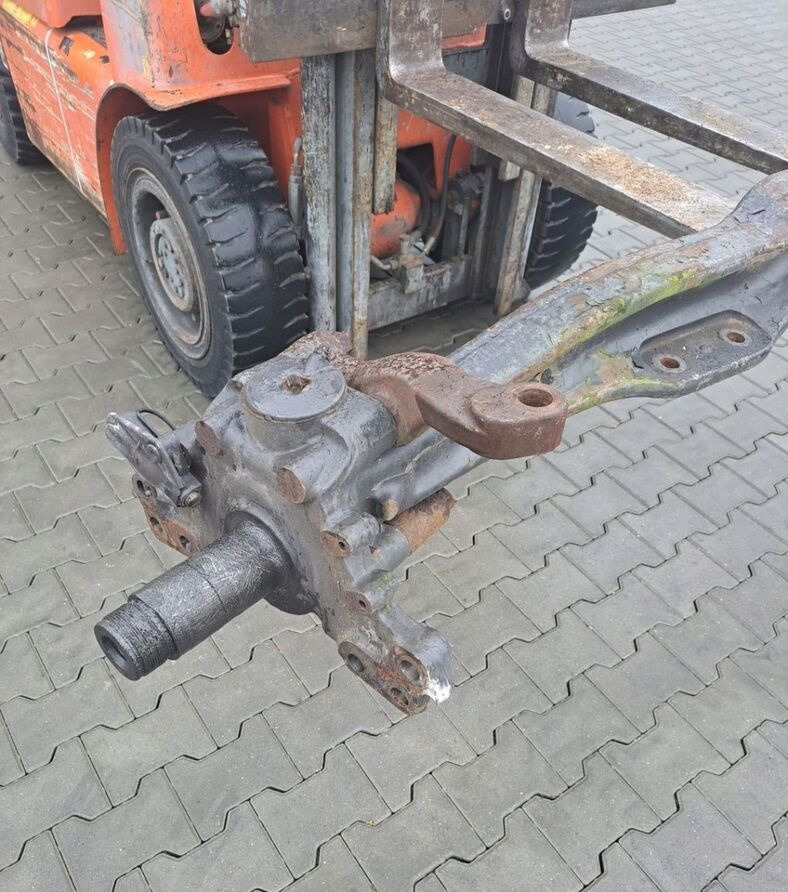 Volvo BELKA OŚ PRZEDNIA ZWROTNICE VOLVO FH FM 12 13 - Eje y piezas para Camión: foto 4 Volvo BELKA OŚ PRZEDNIA ZWROTNICE VOLVO FH FM 12 13 - Eje y piezas para Camión: foto 4