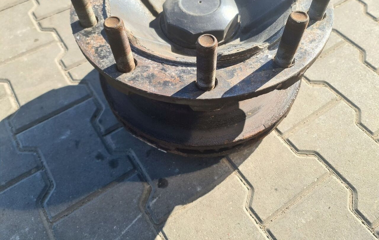 Volvo PIASTA KOŁA PRZÓD VOLVO FH FM FE MAŁA TARCZA FI58 - Cubo para Camión: foto 1 Volvo PIASTA KOŁA PRZÓD VOLVO FH FM FE MAŁA TARCZA FI58 - Cubo para Camión: foto 1