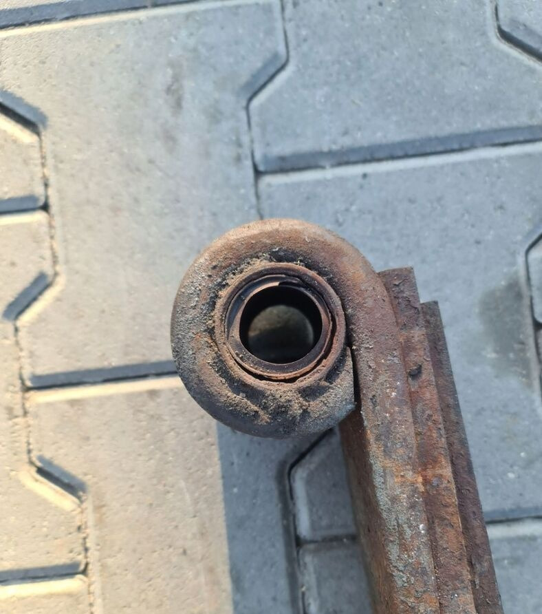 Volvo RESOR PRZEDNI PRZÓD 3 LAGOWY 3 PIÓRA VOLVO FH FM 257875 - Suspensión de ballestas para Camión: foto 2 Volvo RESOR PRZEDNI PRZÓD 3 LAGOWY 3 PIÓRA VOLVO FH FM 257875 - Suspensión de ballestas para Camión: foto 2